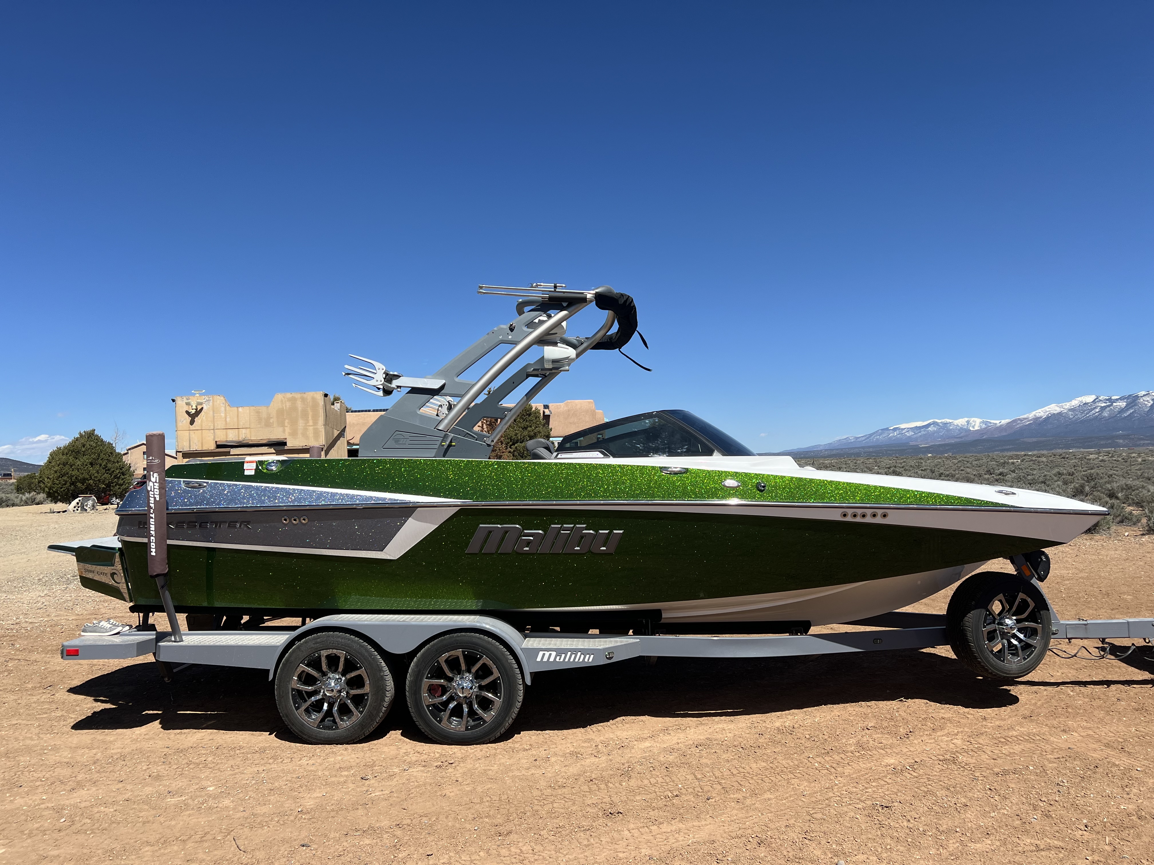 2020 Malibu 22MXZ Icon